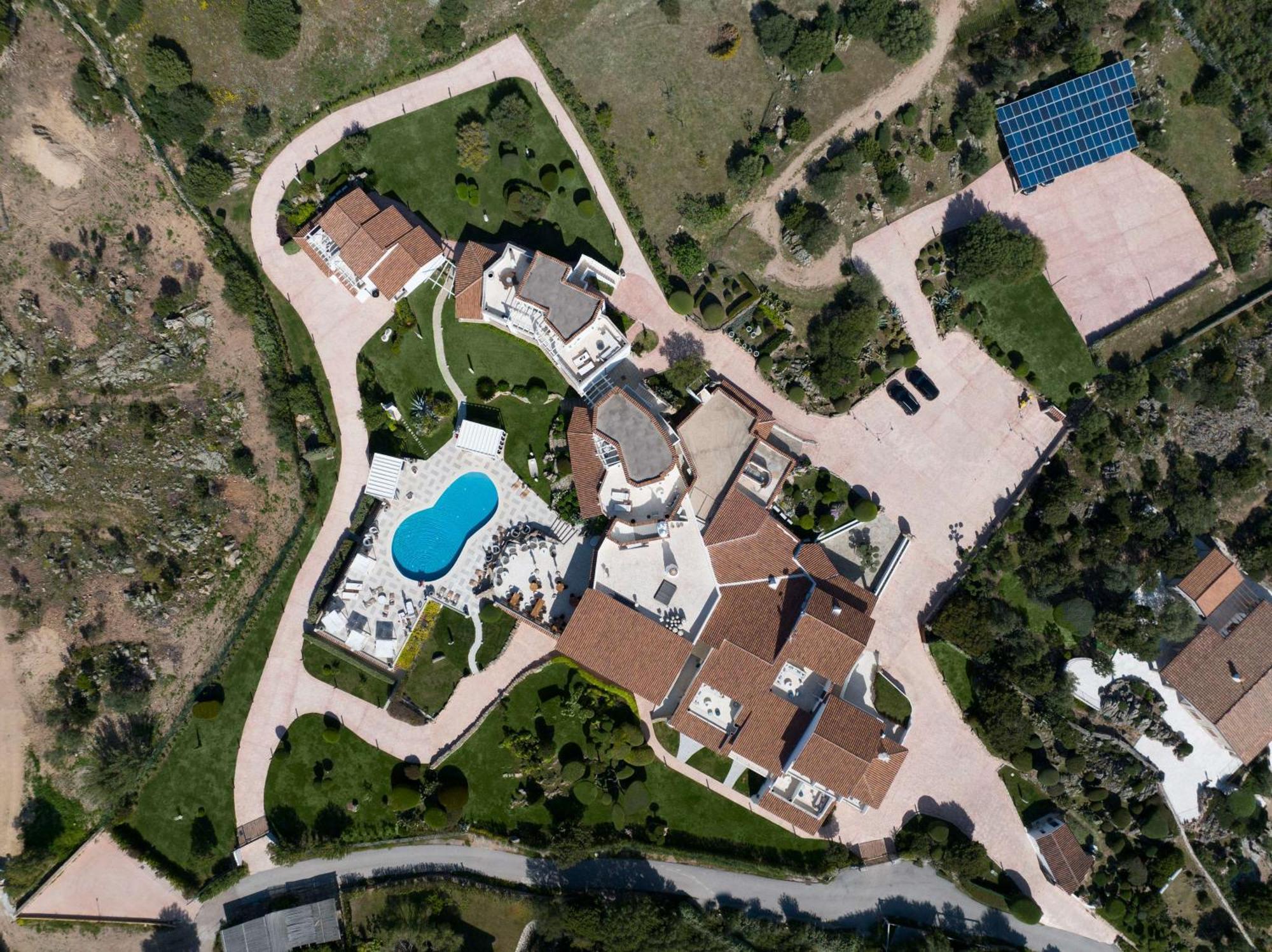 Sulia House Porto Rotondo, Curio Collection By Hilton Hotel Exterior foto