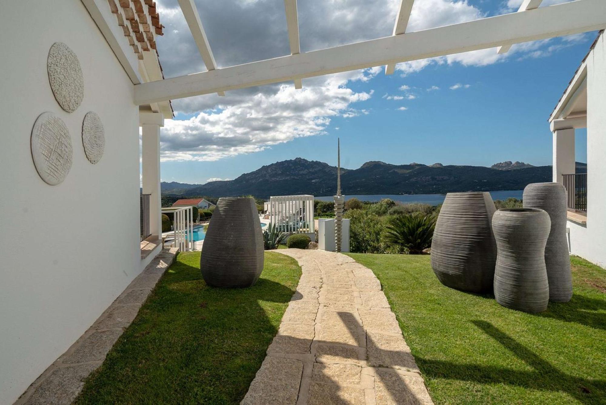 Sulia House Porto Rotondo, Curio Collection By Hilton Hotel Exterior foto