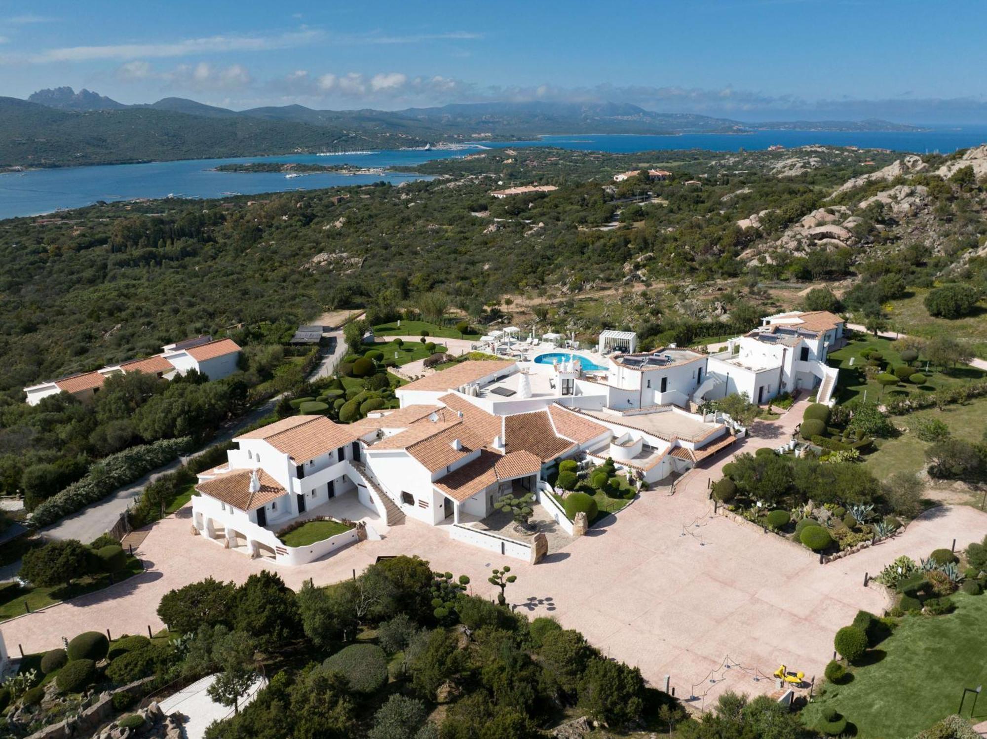 Sulia House Porto Rotondo, Curio Collection By Hilton Hotel Exterior foto
